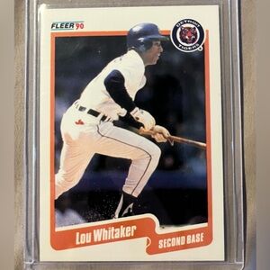 VINTAGE Lou Whitaker Detroit Tigers 1990 Fleer 619 MLB Baseball Trading Card